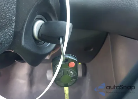 2015 Ford Focus Se z USA, uszkodzony, nr VIN 1FADP3K26FL342515